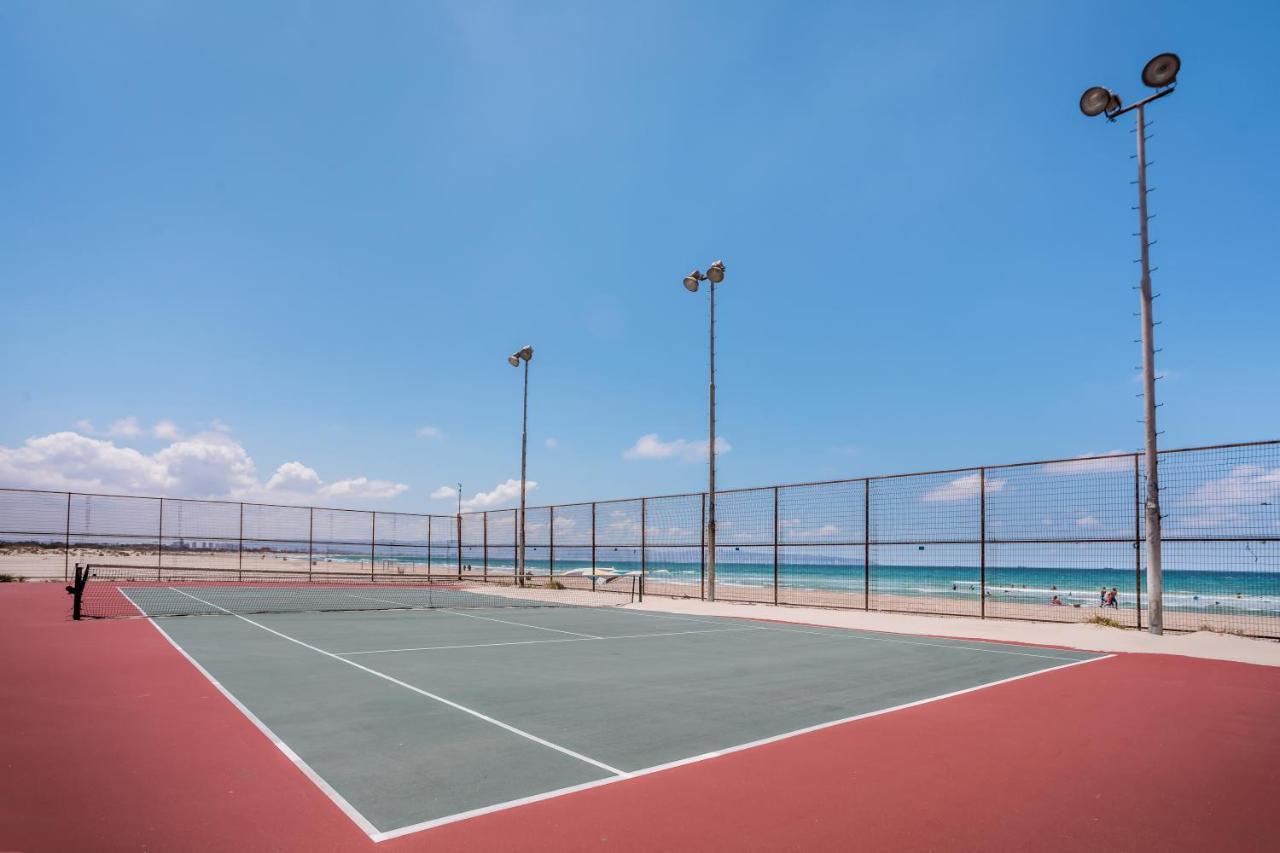 Palm Beach Hotel 아코 외부 사진