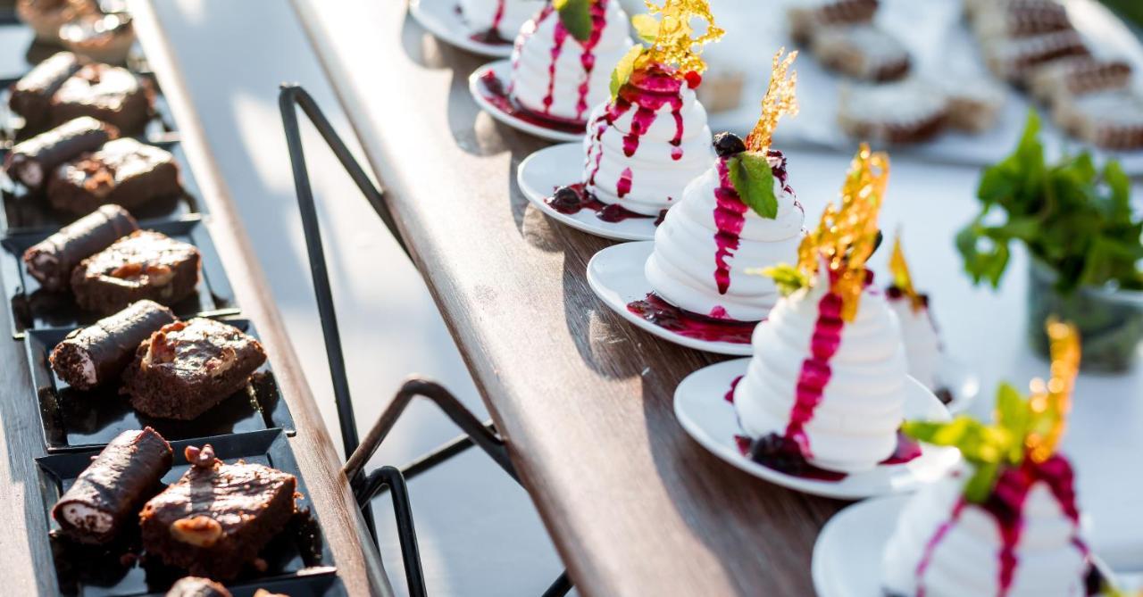 Palm Beach Hotel 아코 외부 사진