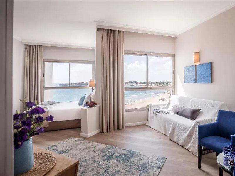 Palm Beach Hotel 아코 외부 사진